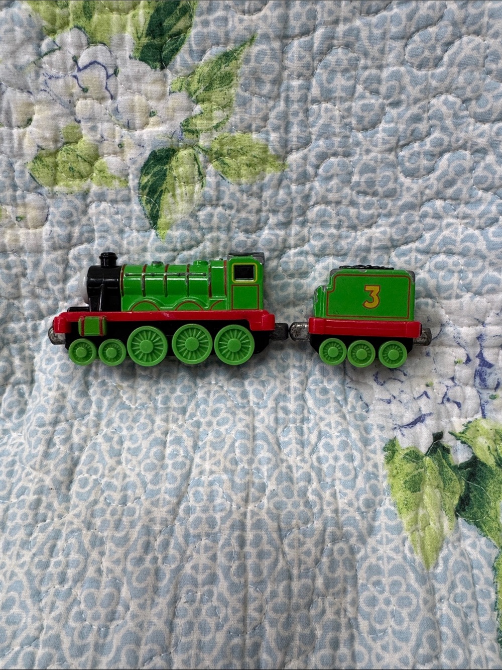 Talking Henry &Tender Thomas & Friends Take n Play Take Along Diecast train 2012